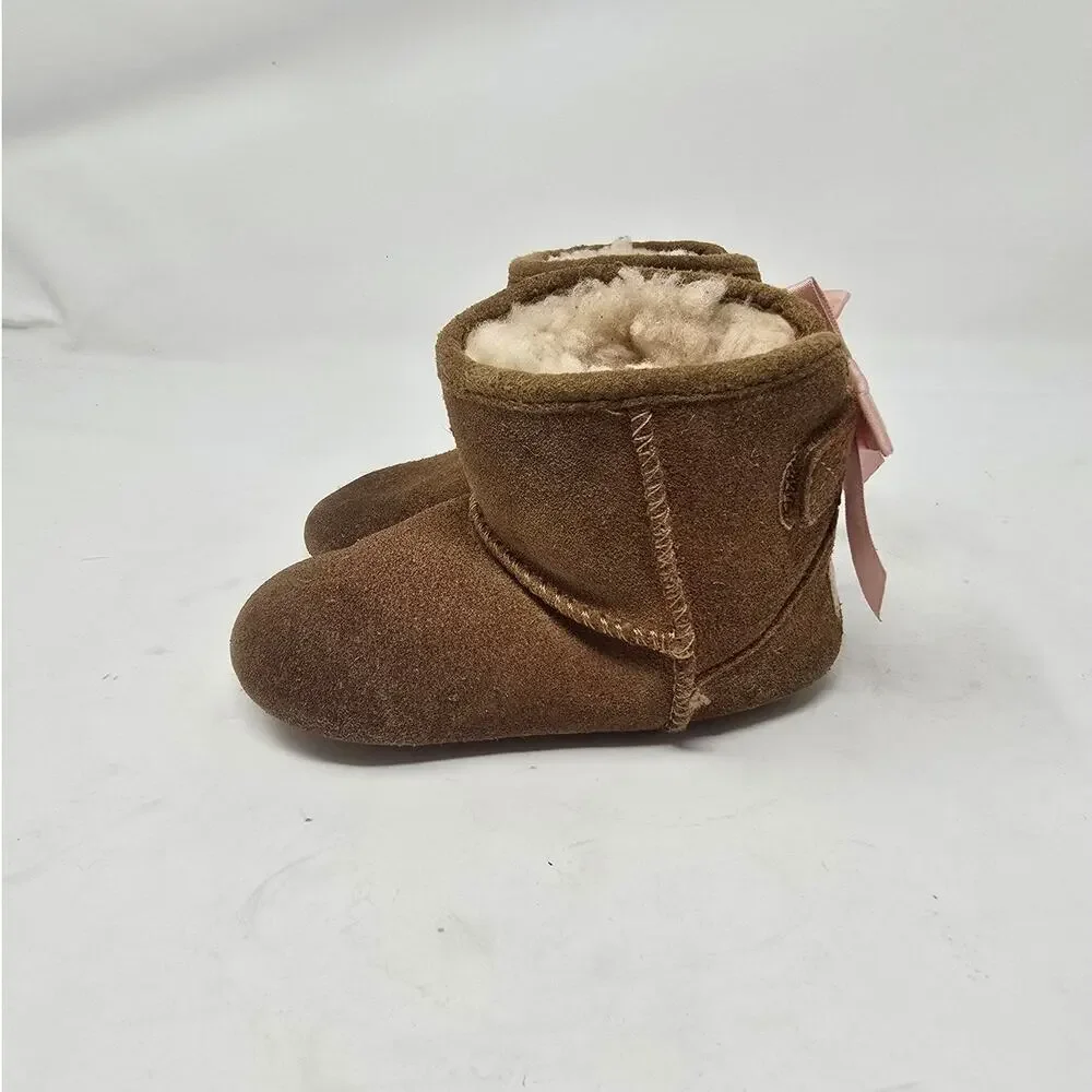 UGG Baby Girls Jesse Bow II Suede Booties Shearling Lined Cozy Brown Size 4/5